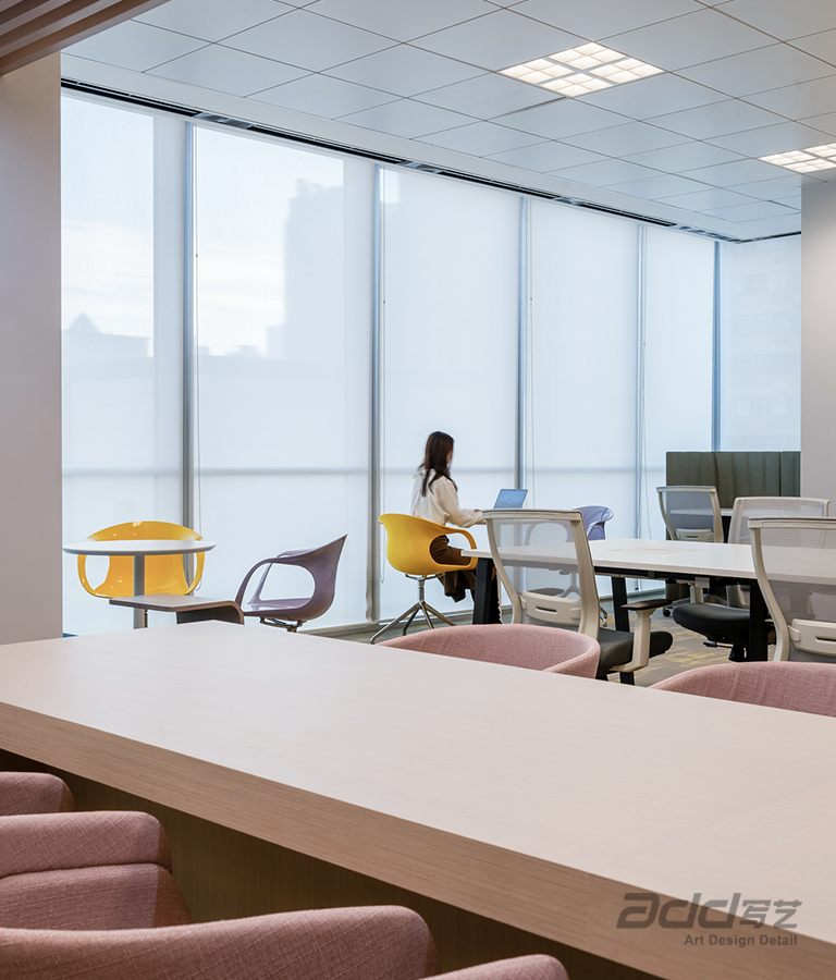 明源雲上海辦(bàn)公(gōng)室設(shè)計(ji)裝(zhuang)修 開放會議區(qu)-pc