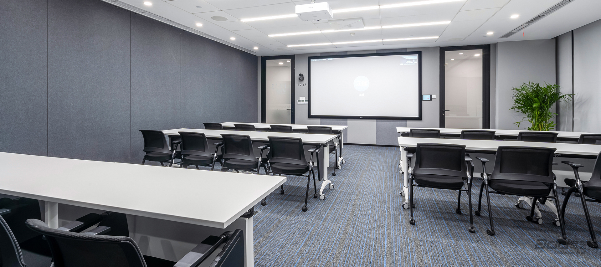 字節(jie)跳動(dòng)辦(bàn)公(gōng)室設(shè)計(ji)裝(zhuang)修 培訓室-pc