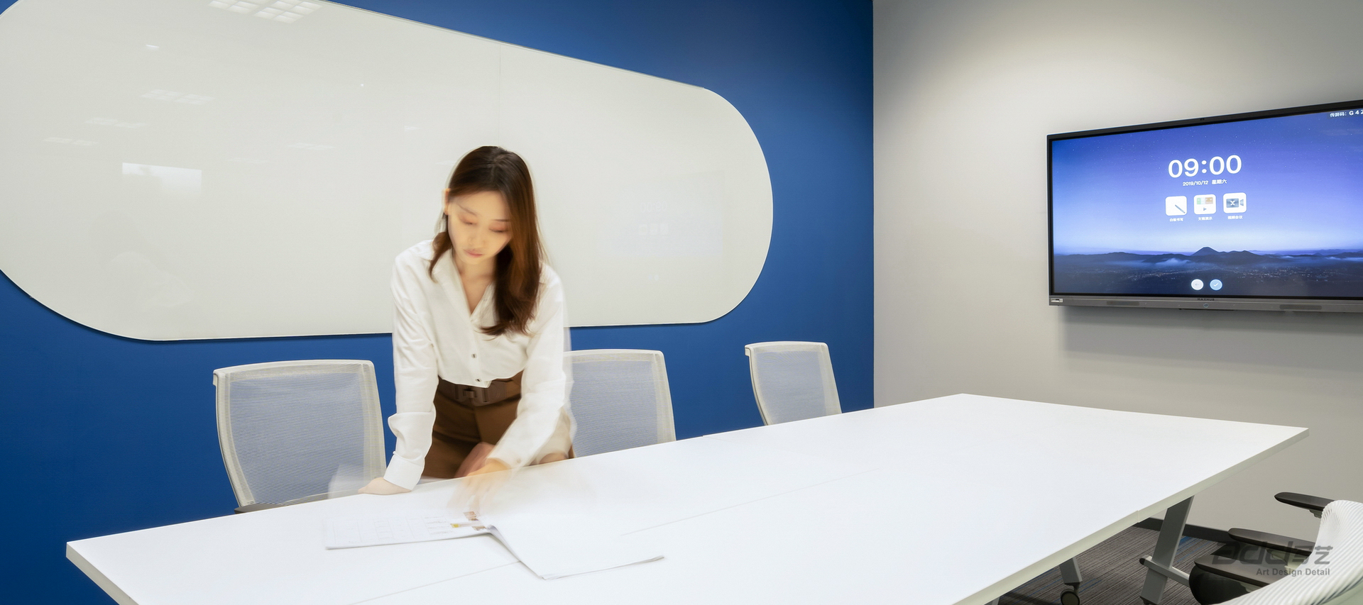 明源雲上海辦(bàn)公(gōng)室設(shè)計(ji)裝(zhuang)修 小(xiǎo)會議室-pc