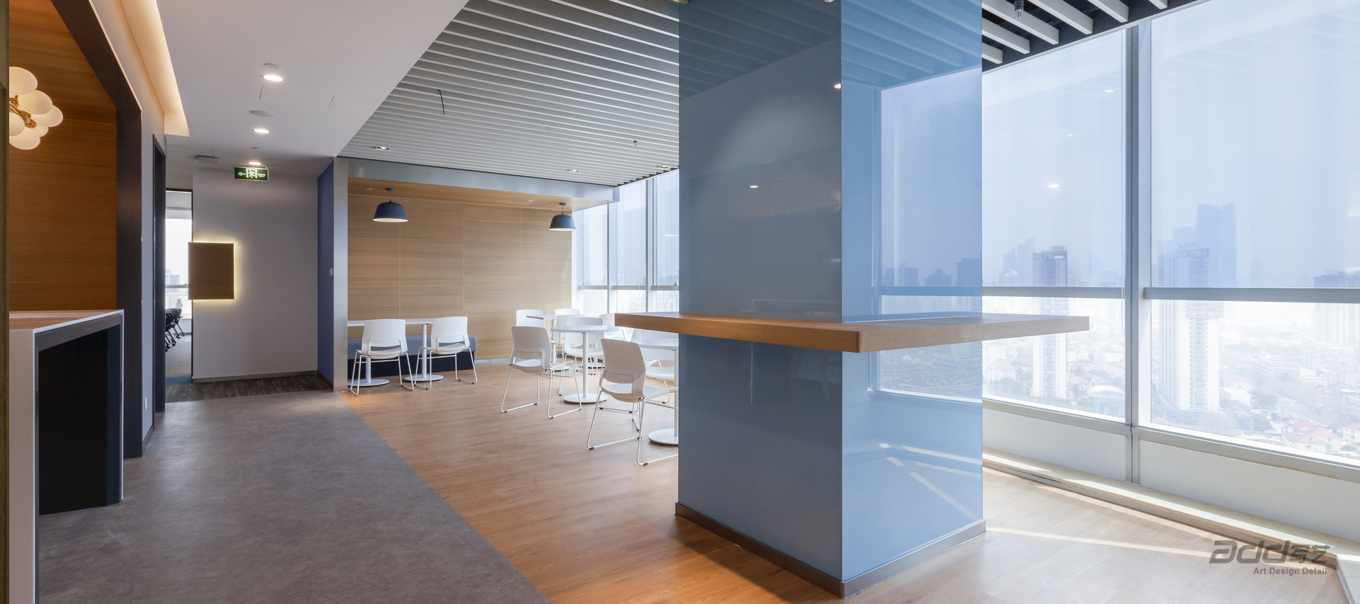 羅賓遜全球物(wù)流辦(bàn)公(gōng)室裝(zhuang)修-茶水間-pc